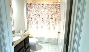 25795 CLAIRMONT MANOR Sq, Aldie, VA 20105