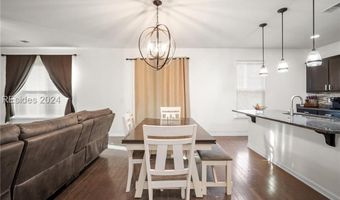 37 Kings Cross Ct, Beaufort, SC 29902