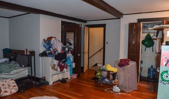 40 Chapel St, Augusta, ME 04330