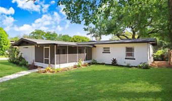 223 PINEHURST Dr, Auburndale, FL 33823