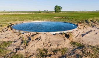 885 Th Rd, Bassett, NE 68714