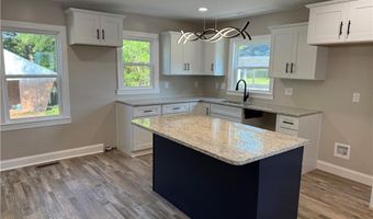 512 Dale St, Archdale, NC 27263