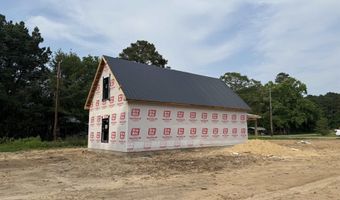 402 S Magnolia Ave, Andrews, SC 29510