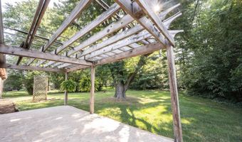 111 Abner Creek Pkwy, Avon, IN 46123