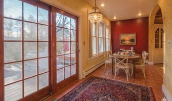 109 Sahagian Rd, Belgrade, ME 04917