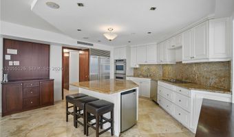 19355 Turnberry Way 25Gr, Aventura, FL 33180