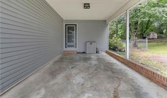 224 Aldridge Ln, Archdale, NC 27263
