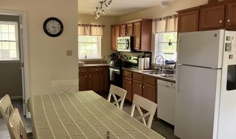 6 Basswood Ct, Albrightsville, PA 18210
