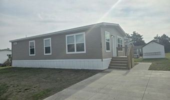 1328 Chestnut 32, Alden, NY 14004