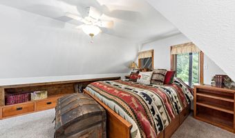 7668 Hyatt Prairie Rd, Ashland, OR 97520