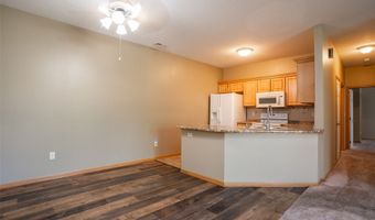 548 Kelsey Ln, Altoona, IA 50009