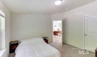 400 Bobcat Dr, Ahsahka, ID 83520