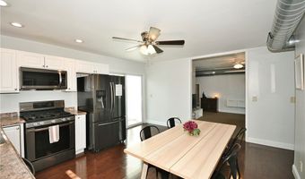 1938 Shamokin St, Airville, PA 15203