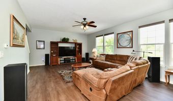938 Weeping Way Ln, Avon, IN 46123