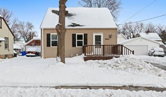 1604 N CLARK St, Appleton, WI 54911