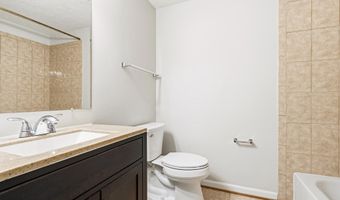 4600 BRENTLEIGH Ct, Annandale, VA 22003