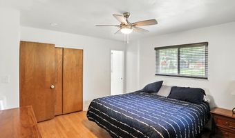 8219 Bishops Ln, Indianapolis, IN 46217