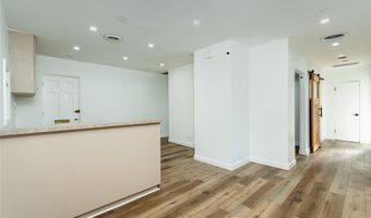 2028 Lake Ave, Altadena, CA 91001