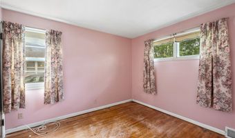 155 Mapleview Dr, Amherst, NY 14226