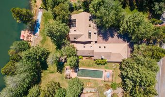 56648 Lunar Dr, Bend, OR 97707