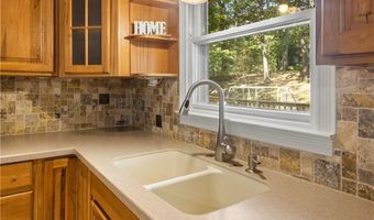 374 Briarwood Ln, Bedford, IN 47421