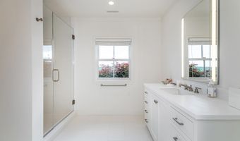289 Northrop St, Bridgewater, CT 06752