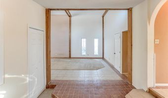 6866 Frandsen Rd, Alhambra, IL 62001