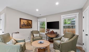 1119 Lafayette St, Beaufort, SC 29902