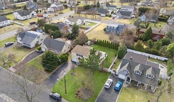 153 S Bayview Ave, Amityville, NY 11701