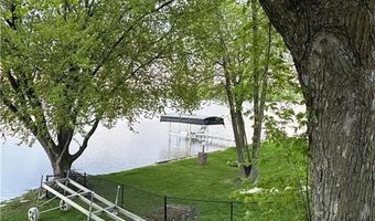 529 W Park Ln, Albert Lea, MN 56007