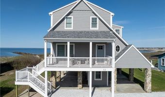 53 Stanton Ave, Narragansett, RI 02882