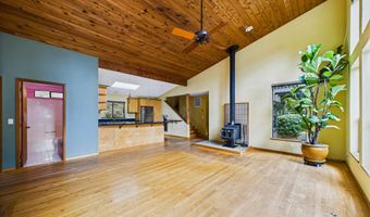 2828 Buttermilk Ln, Arcata, CA 95521