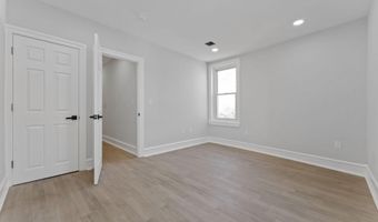 7703 RIDGE Ave, Philadelphia, PA 19128