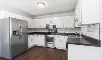 1215 Heatherwood Dr, Arab, AL 35016