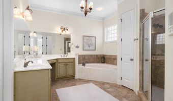 104 LOCHMEADE Dr, Atoka, TN 38004