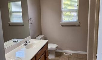 123 Granshire Dr, Bella Vista, AR 72714