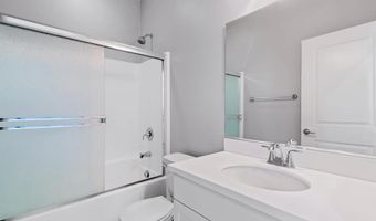 316 Antoni Gln 906, Escondido, CA 92025