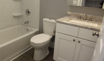 3028 Mayfield Ave, Alton, IL 62002