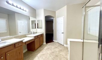 2181 E IRIS Dr, Chandler, AZ 85286