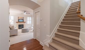 1650 Township Cir, Alpharetta, GA 30004