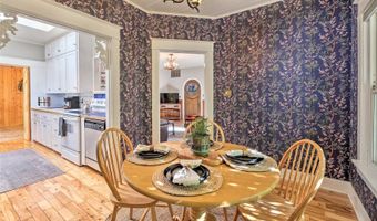 33823 SR 706 E 1, Ashford, WA 98304