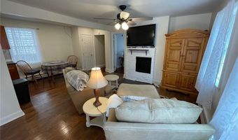 12 Callender Ave 1, Newport, RI 02840