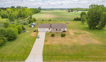 4753 Holloway Rd, Adrian, MI 49221