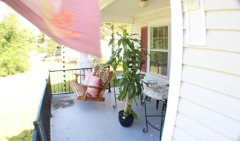 906 Fair St, Camden, SC 29020