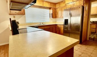 1474 Mandella Rd, Bonneau, SC 29431