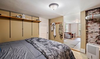 206 Lewis Hill Rd, Bethlehem, NH 03574