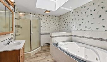301 Crosse Rd, Amherst, OH 44001