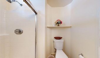 220 S Linhaven Cir, Anaheim, CA 92804