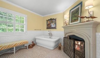 25733 River Dr, Franklin, MI 48025