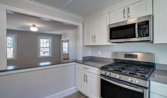 31 High Street 2, Beverly, MA 01915